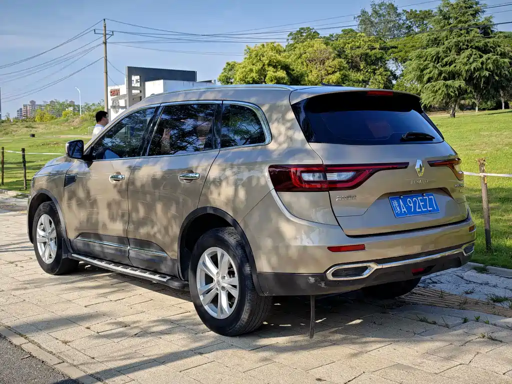 Renault Koleos 2017 — фото 17