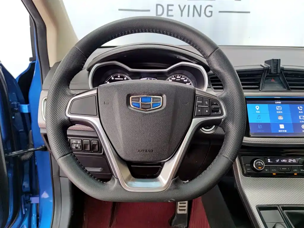 Geely Emgrand GS 2018 — фото 12