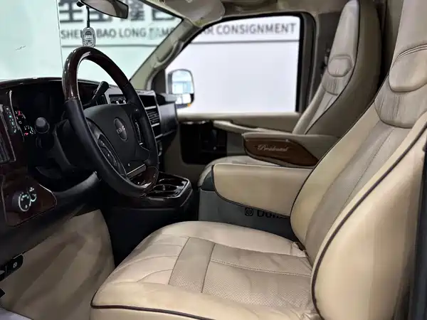 GMC SAVANA 2013