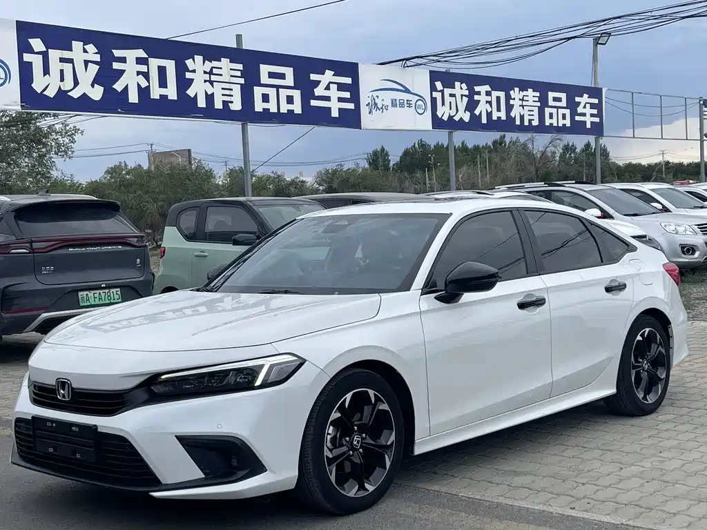 Honda Civic 2022 — фото 1