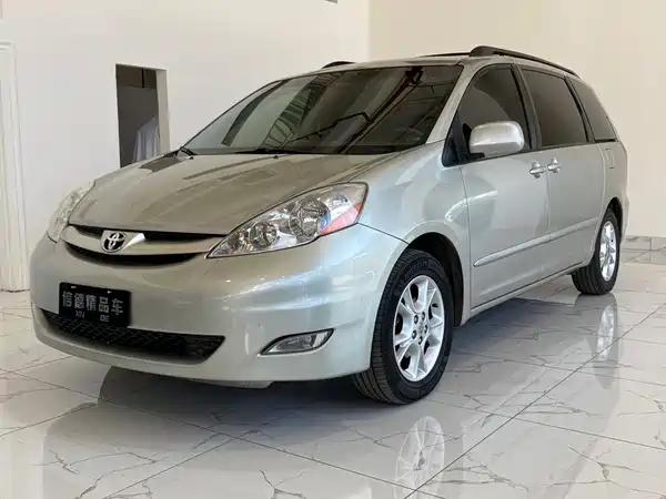Toyota Sienna 2005
