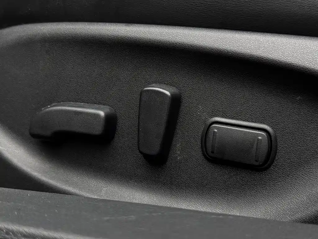 Infiniti Q50L 2017 — фото 12