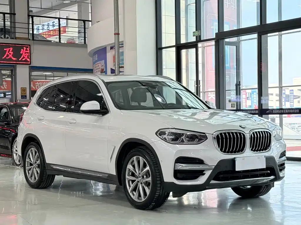 BMW X3 2020 — фото 2