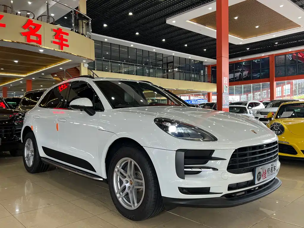 Porsche Macan 2020 — фото 3