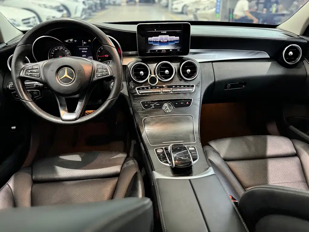 Mercedes-Benz C-Class 2015 — фото 17