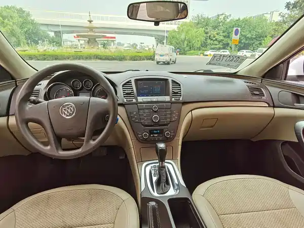 Buick Regal 2012