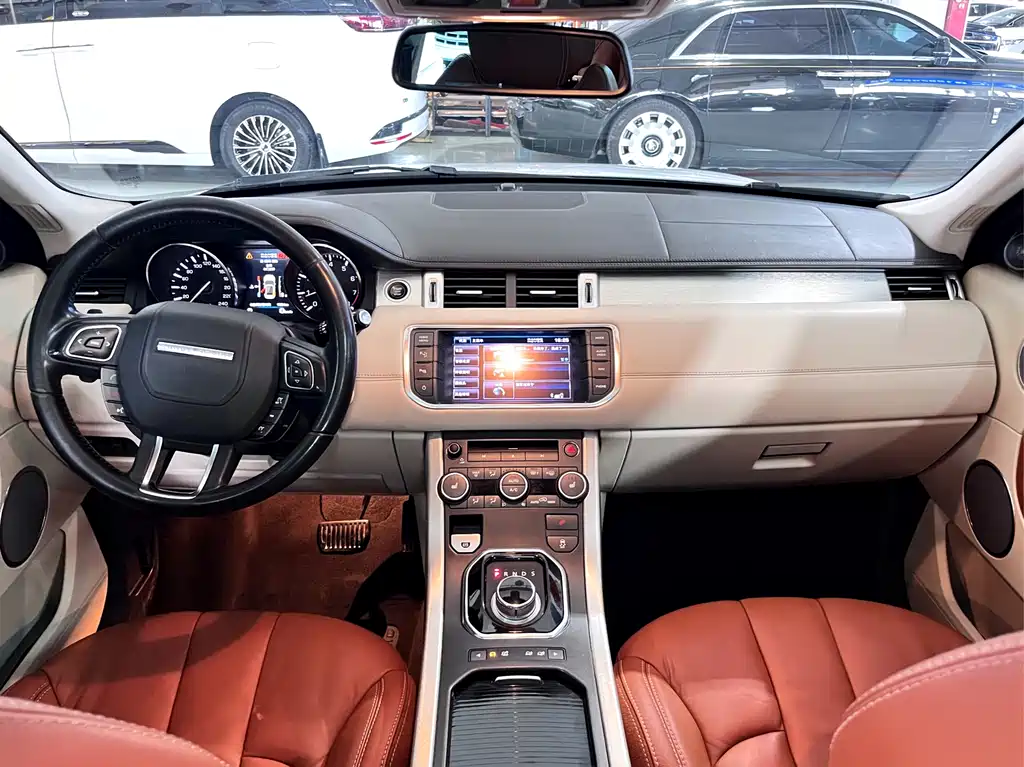 Land Rover Evoque 2013 — фото 9