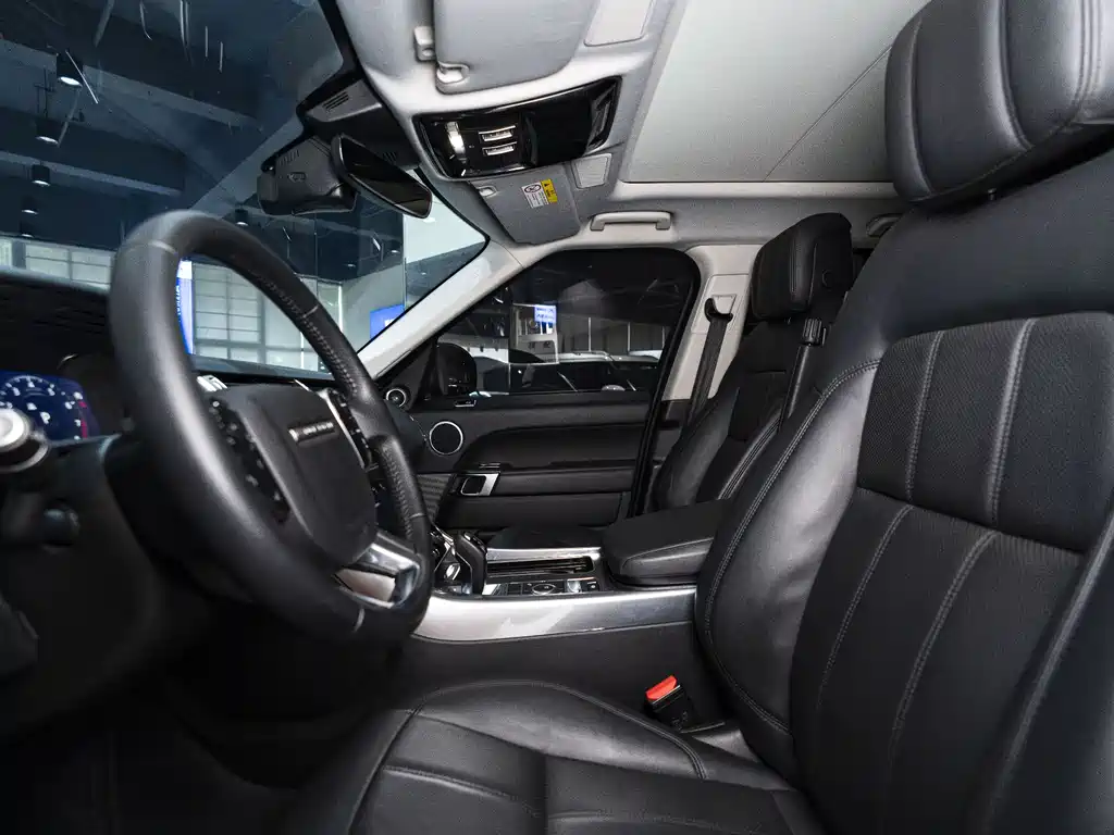 Land Rover Sport 2020 — фото 6