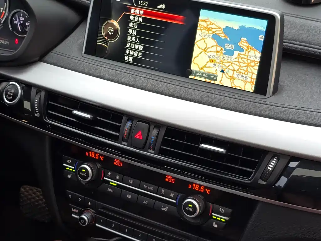 BMW X6 2015 — фото 17