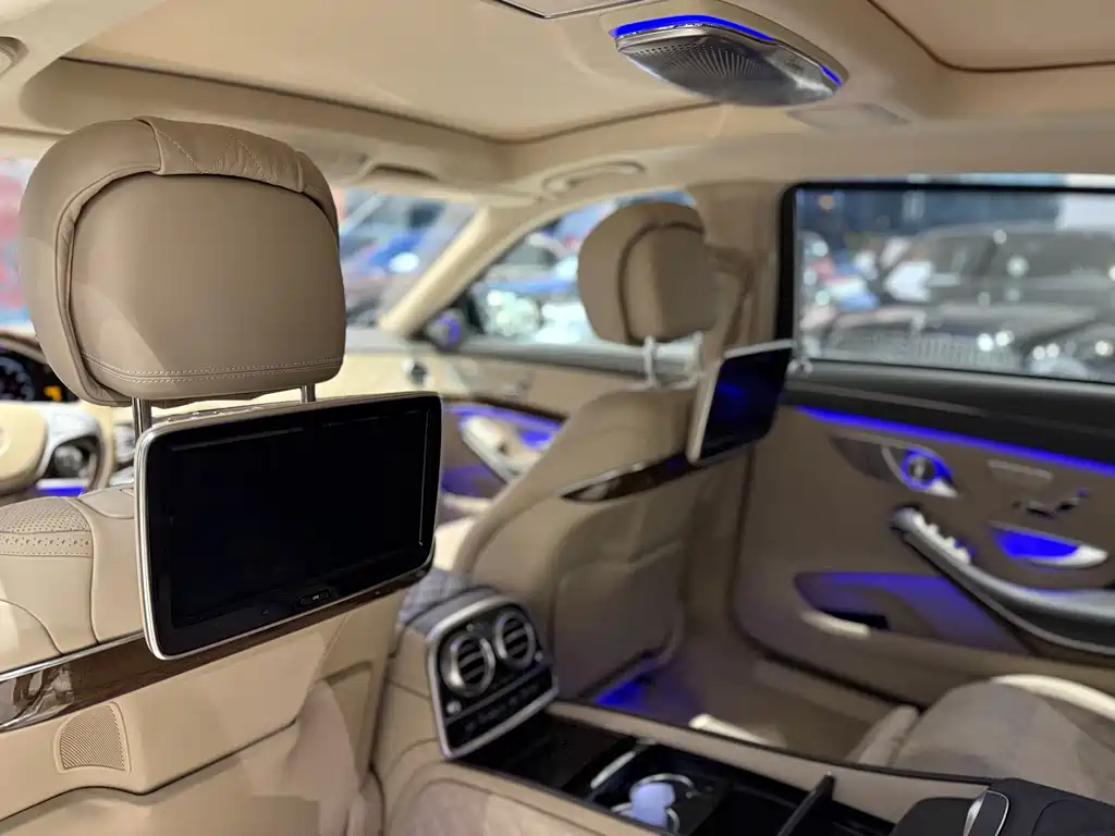 Mercedes-Benz S-Class 2015 — фото 16