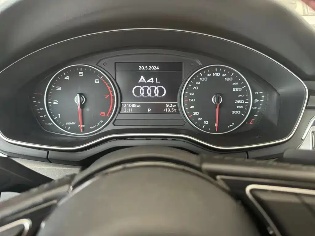 Audi A4L 2016 — фото 9