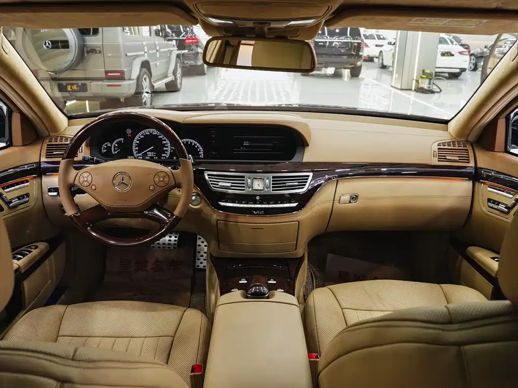 Brabus S-Class 2019 — фото 10