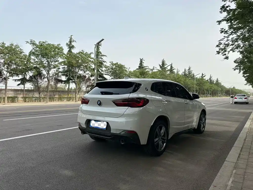 BMW X2 2024 — фото 4