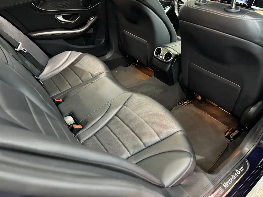 Mercedes-Benz C-Class 2015 — фото 28