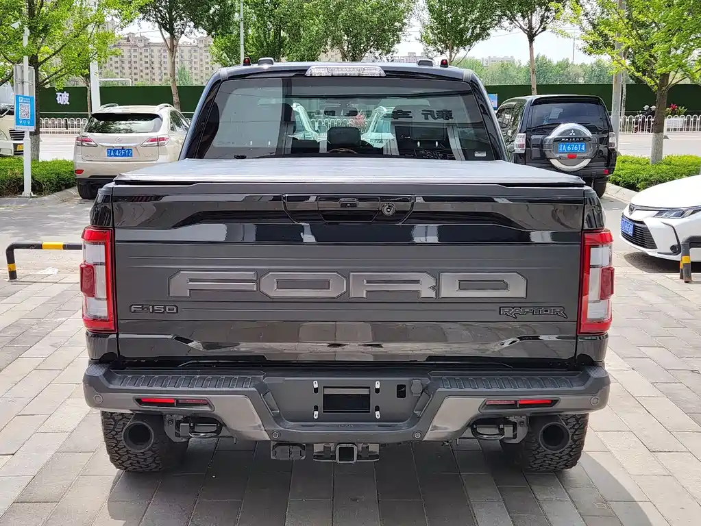 Ford F-150 Raptor 2023 — фото 4