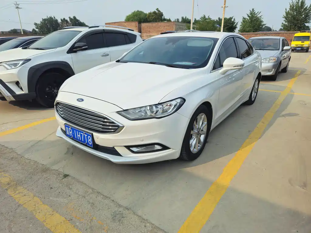 Ford Mondeo 2018 — фото 1