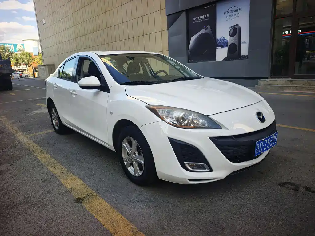 Mazda 3 Xingcheng 2014 — фото 3