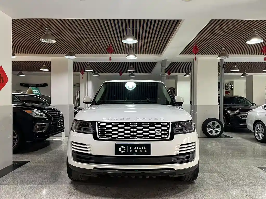 Land Rover Range Rover 2021 — фото 2