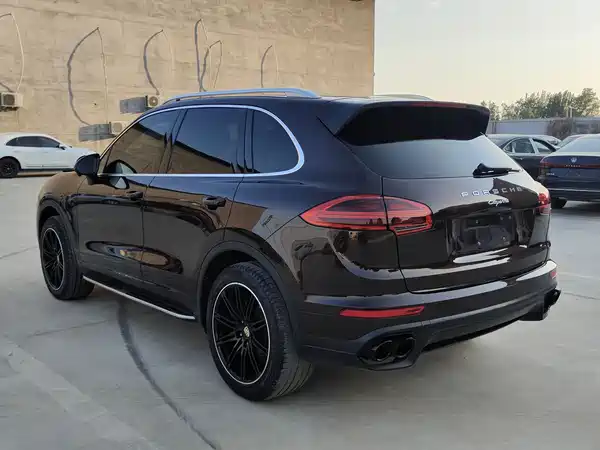 Porsche Cayenne 2015