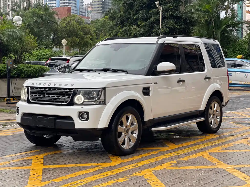 Land Rover Discovery 2014 — фото 1