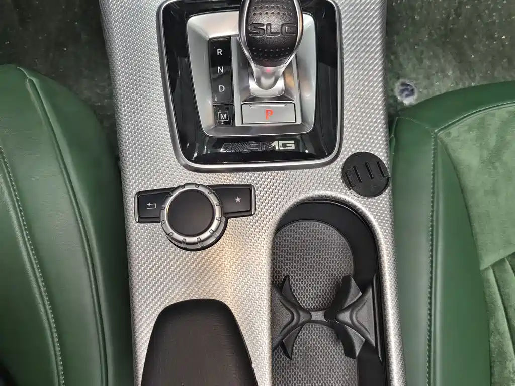 Mercedes-Benz SLC 2018 — фото 11
