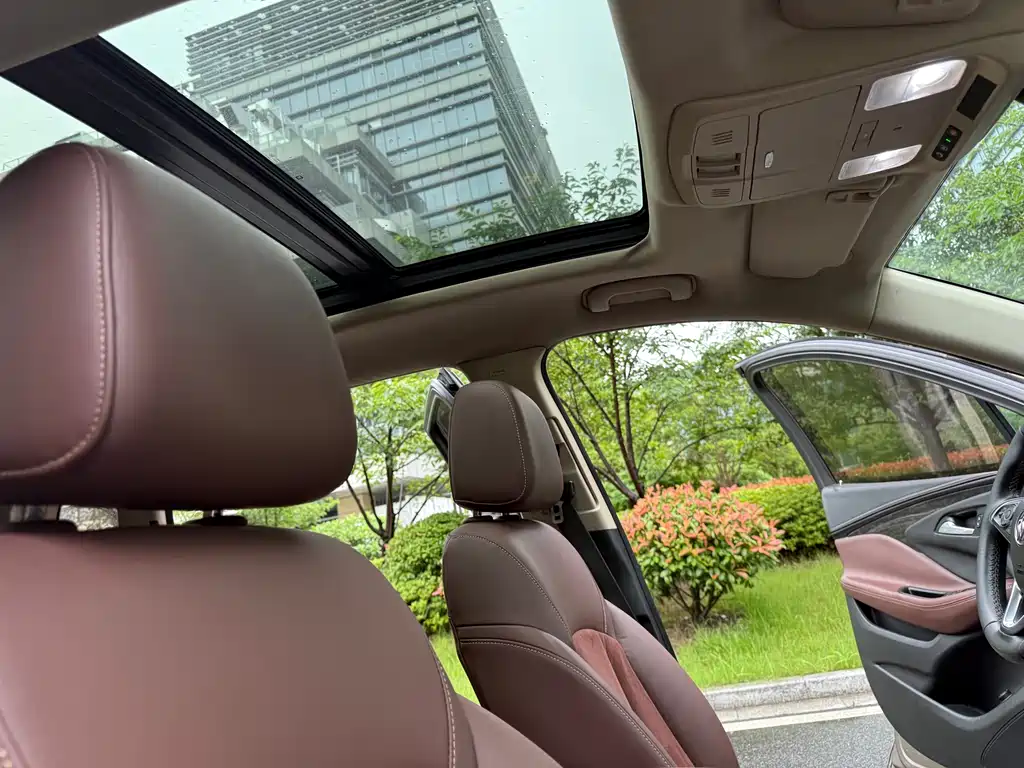 Buick Envision Plus 2016 — фото 18