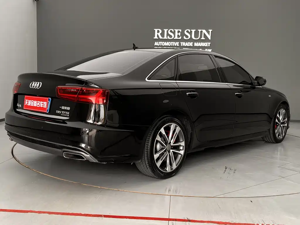 Audi A6L 2018 — фото 27