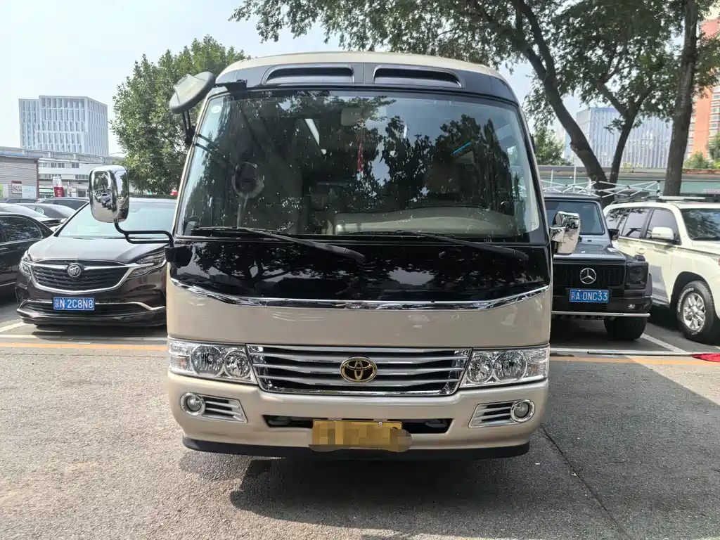 Toyota Coaster 2022 — фото 2
