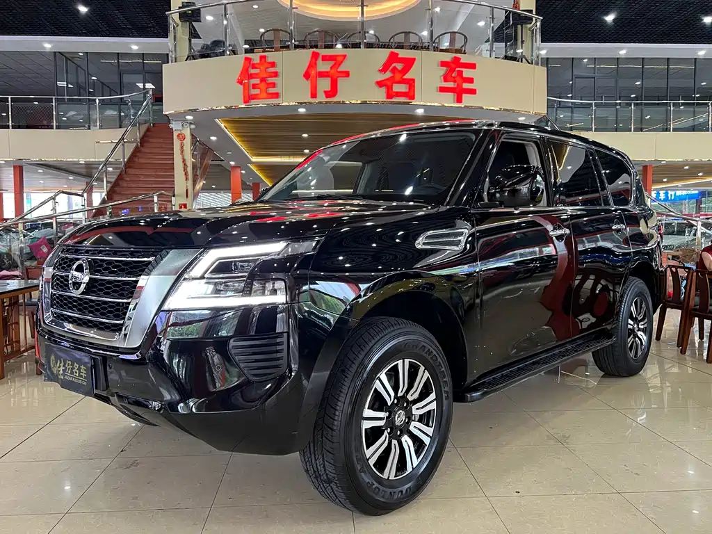 Nissan Patrol 2020 — фото 1