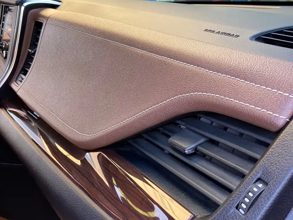 Toyota Sienna 2019 — фото 15