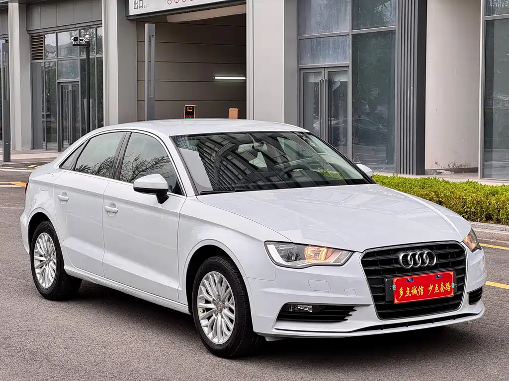 Audi A3 2016 — фото 3