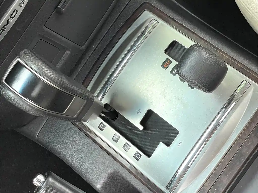 Mitsubishi Pajero 2019 — фото 15