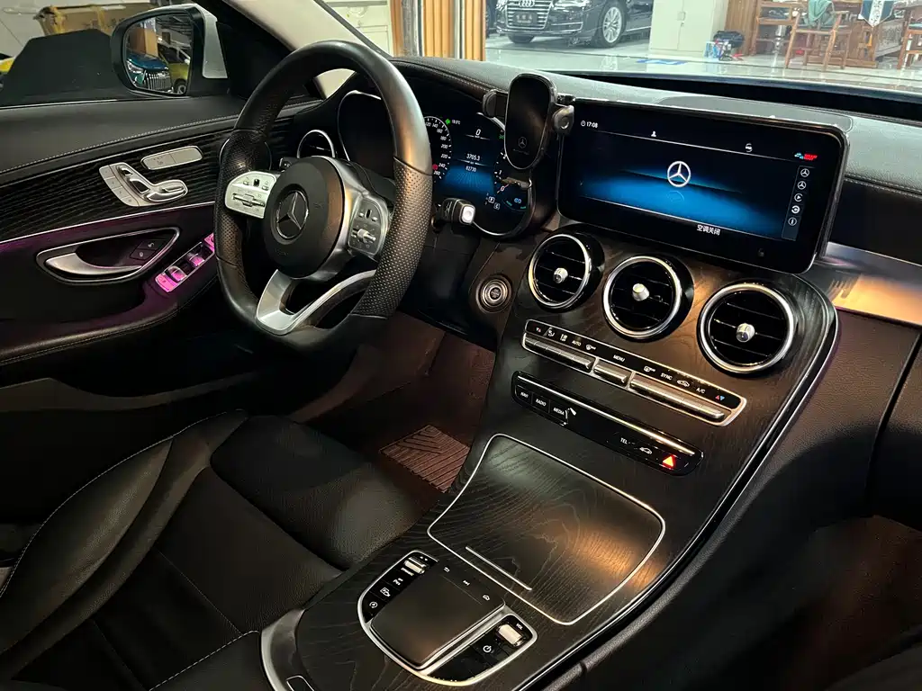 Mercedes-Benz C-Class 2021 — фото 15