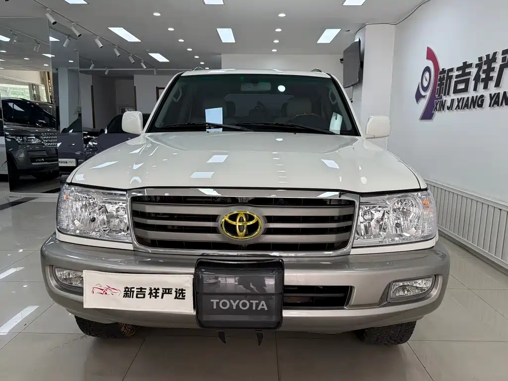 Toyota Land Cruiser 2004