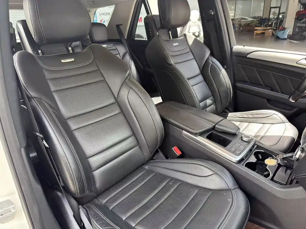 Mercedes-Benz M-Class AMG 2015 — фото 7