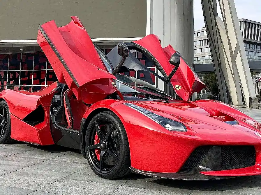Ferrari LaFerrari 2016 — фото 3