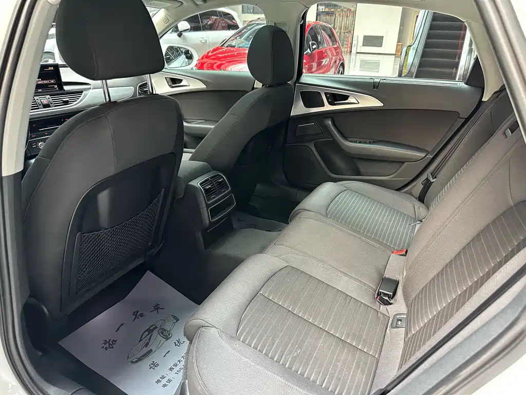 Audi A6L 2015 — фото 21