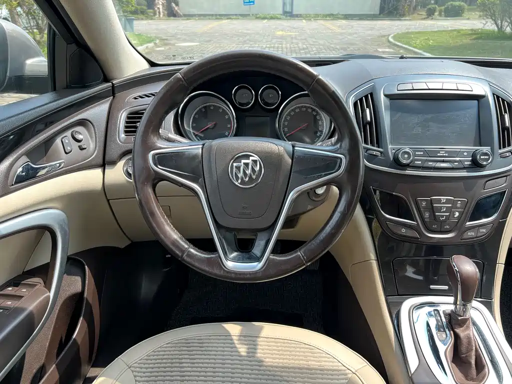 Buick Regal 2014 — фото 13
