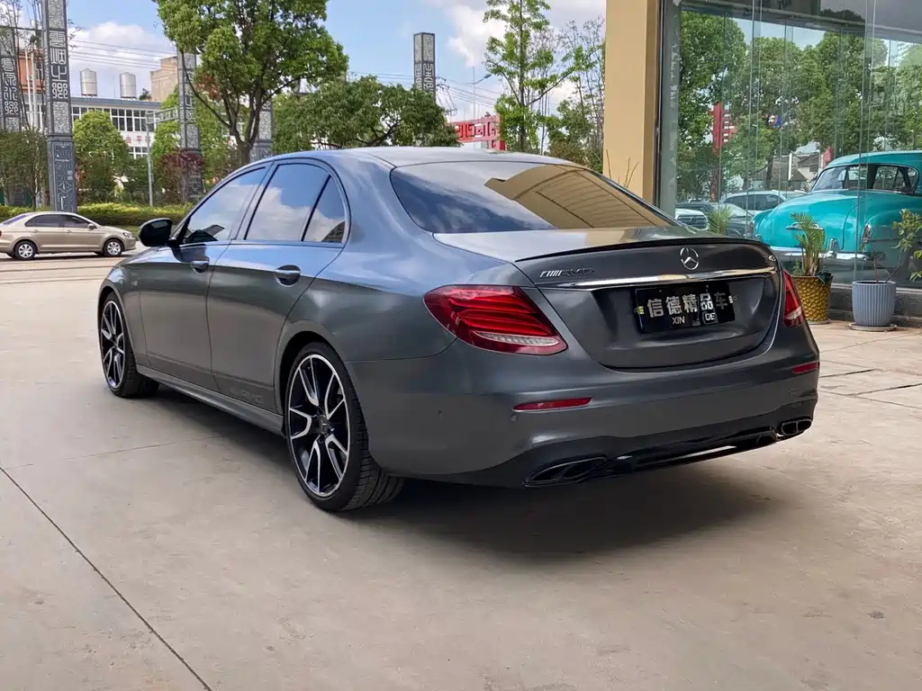 Mercedes-Benz E-Class AMG 2017 — фото 9