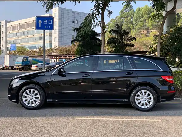 Mercedes-Benz R-Class 2014