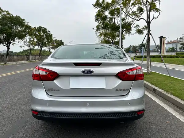 Ford Focus 2012