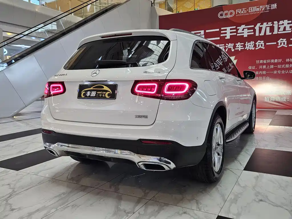 Mercedes-Benz GLC 2020 — фото 23
