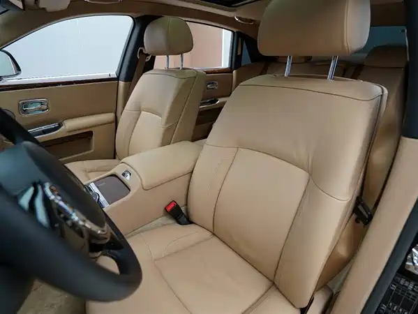 Rolls-Royce Ghost 2014