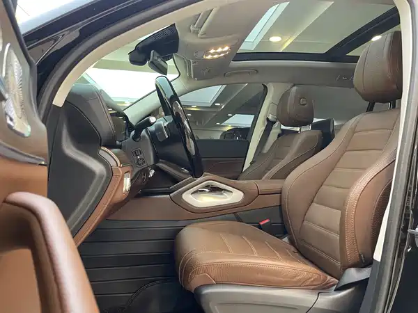 Mercedes-Benz GLS 2024