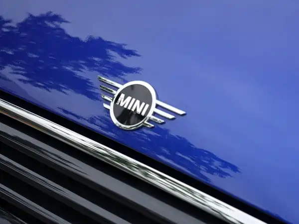 MINI MINI 2021
