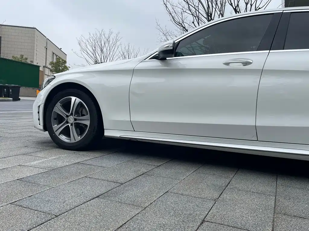 Mercedes-Benz C-Class 2019 — фото 6
