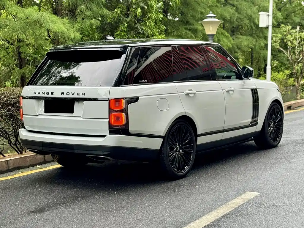 Land Rover Range Rover 2019 — фото 14