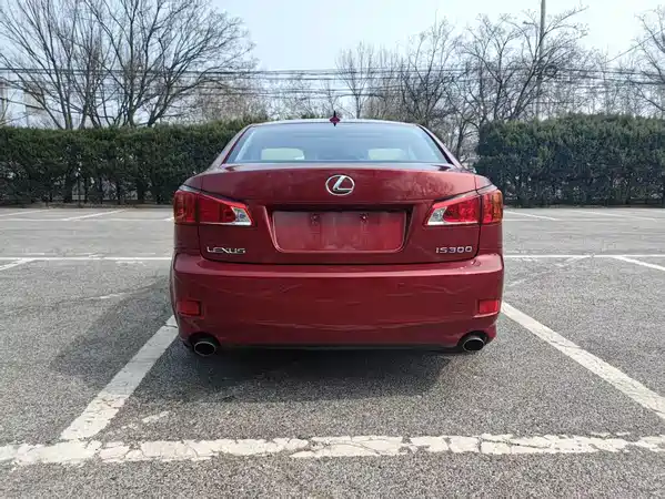 Lexus IS 2009