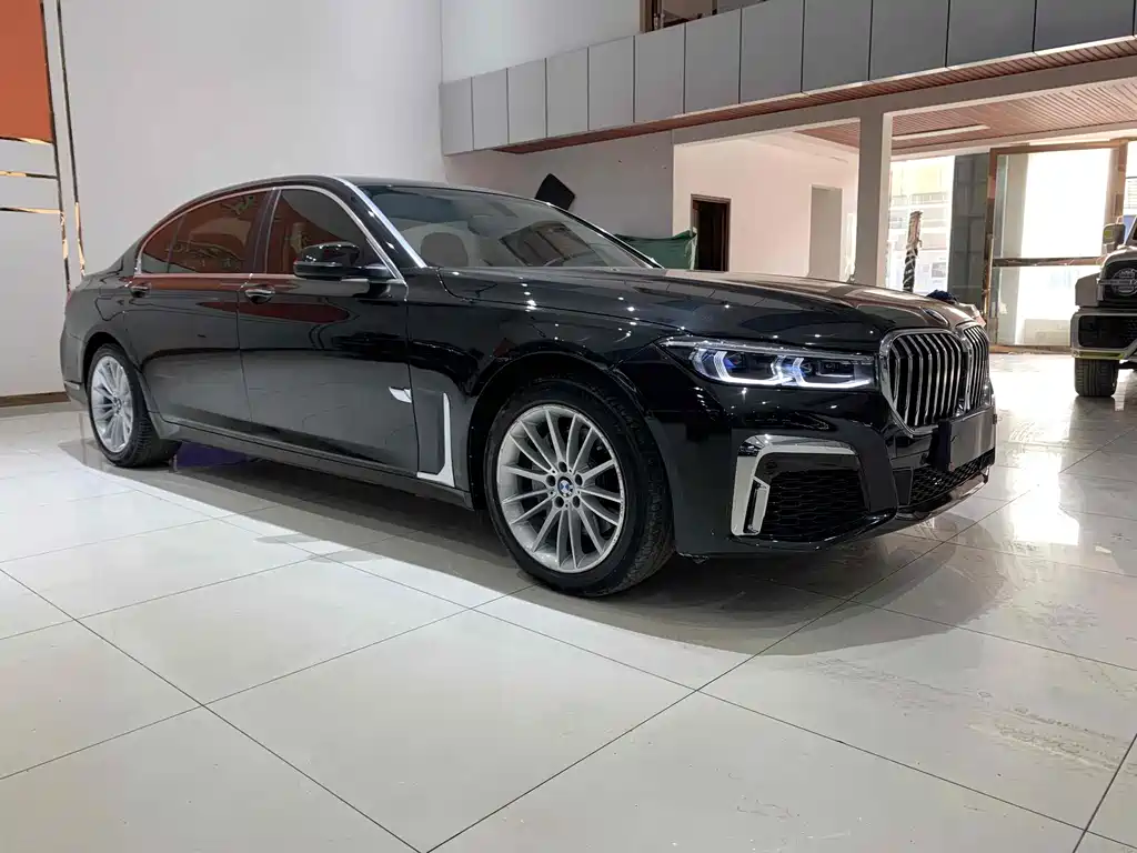 BMW 7 Series 2014 — фото 4