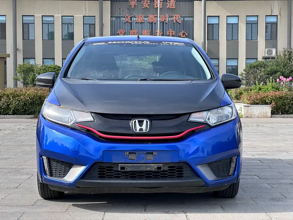 Honda Fit 2016 — фото 2